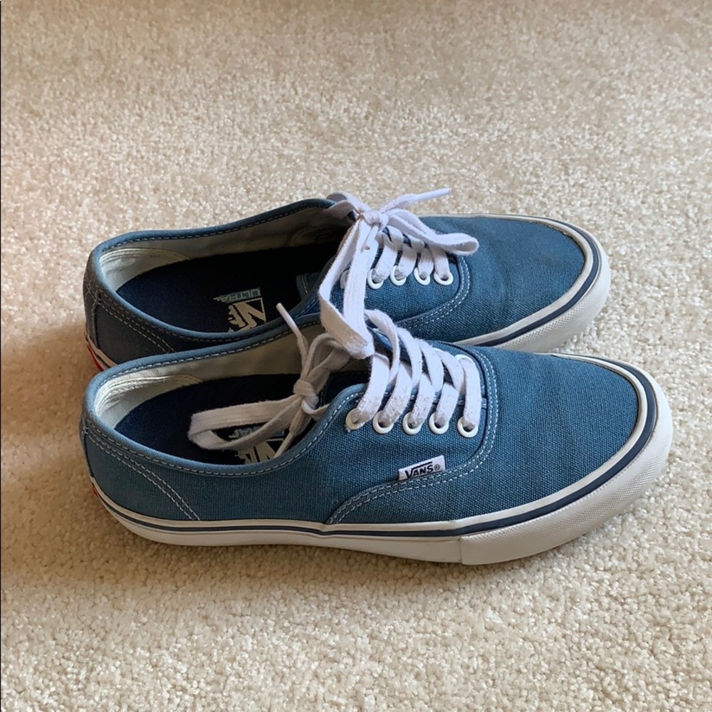 Vans authentic Pro STV size 7